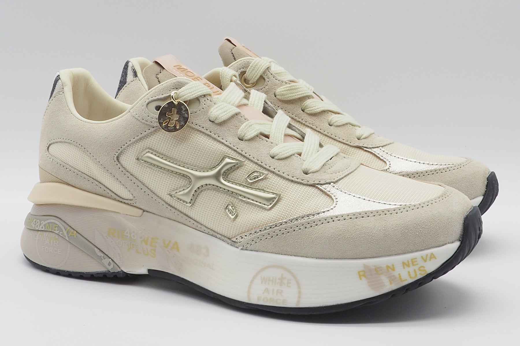 Edler Damen Sneaker aus Veloursleder & Mesh in Creme & Gold - Moerund Damen Sneaker Premiata 