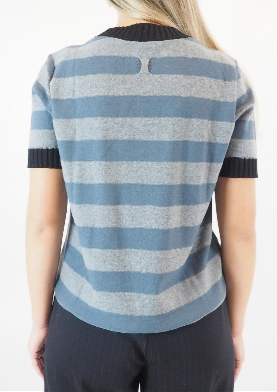 Gestreifter Damenpullover aus Schurwolle in Blau Damen Ready to wear Fashion Hannes Roether 