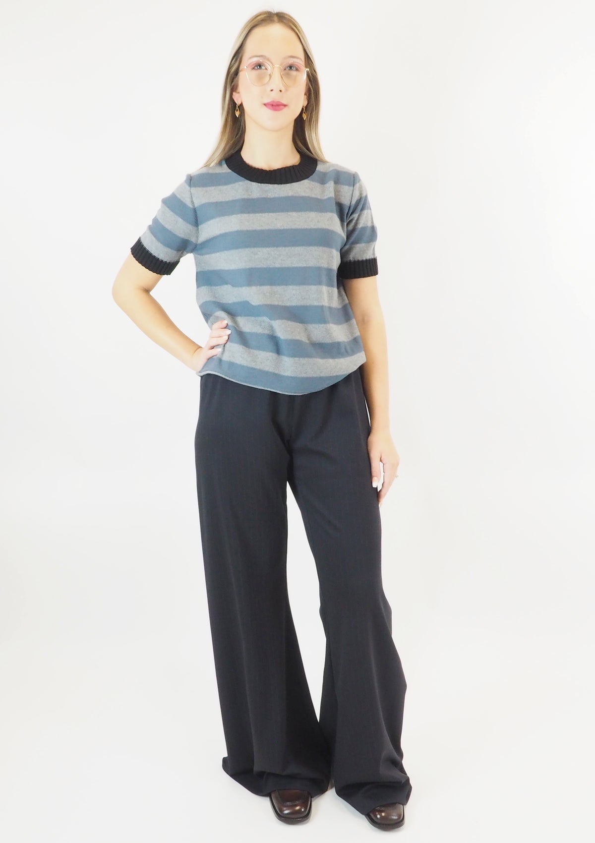 Gestreifter Damenpullover aus Schurwolle in Blau Damen Ready to wear Fashion Hannes Roether 