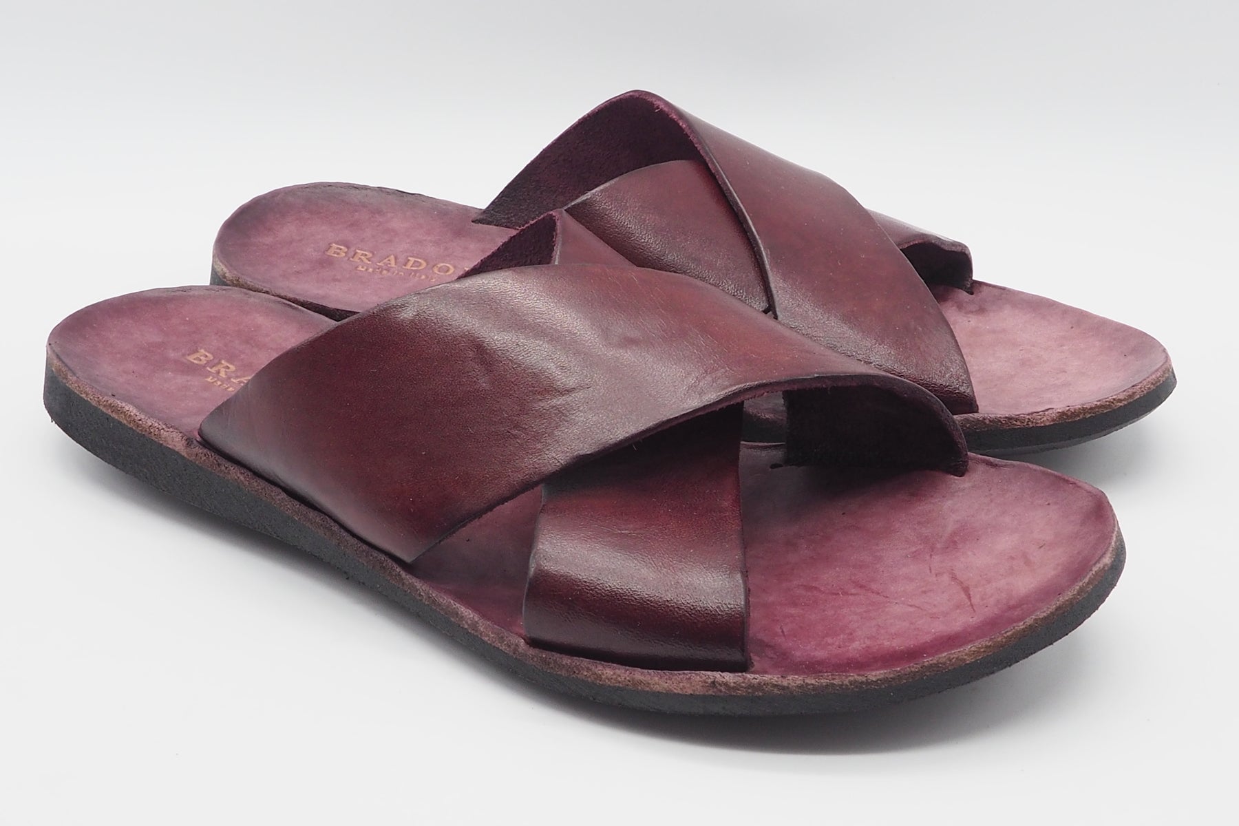 Hand gearbeiteter Damen Pantolette aus Naturleder in Bordeaux Damen Mules & Sabots Brador 