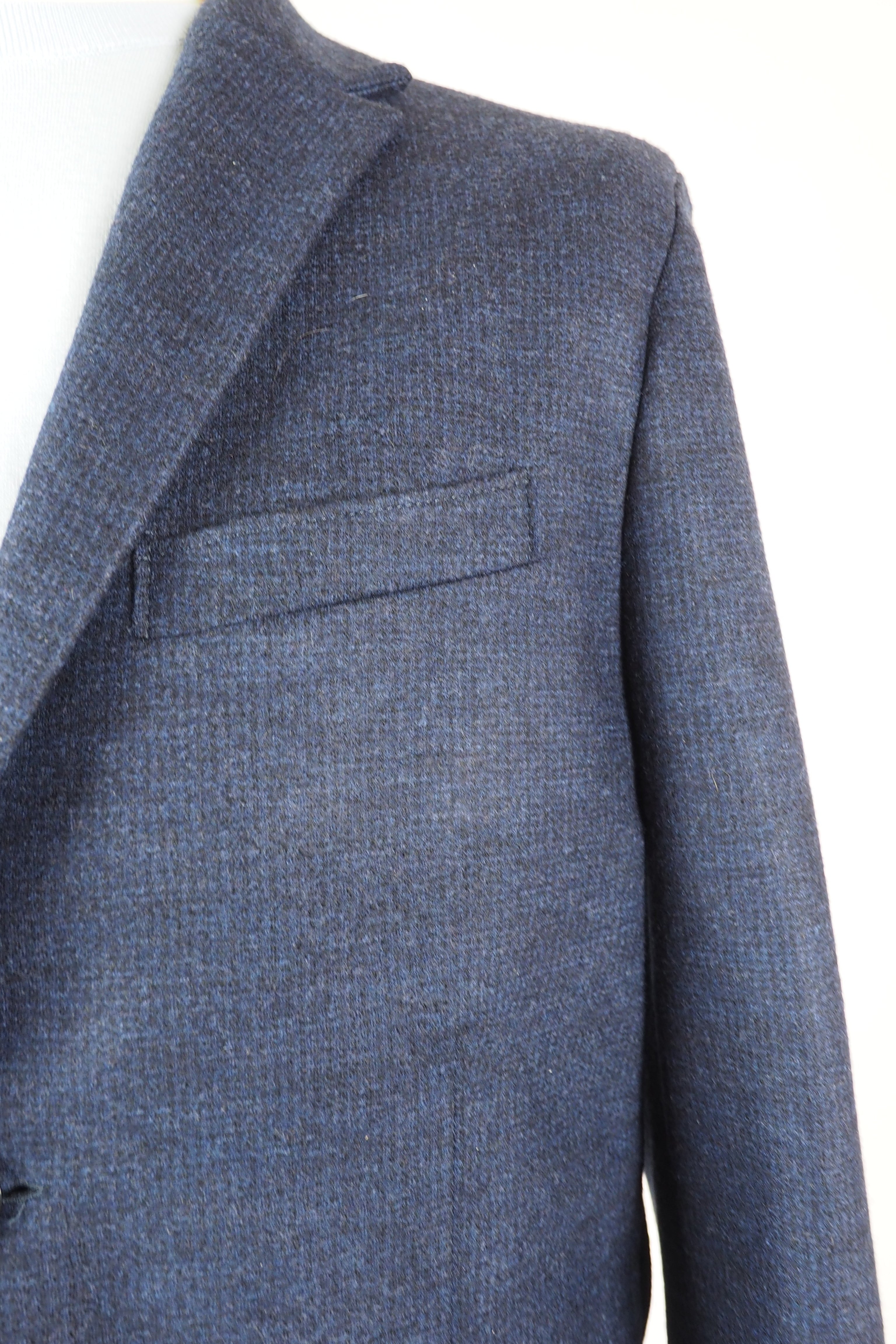 Herren Blazer aus extafeiner Merinowolle aus Vitale Barberis Stoff in Blau melangiert Herren Blazer Harris Wharf London 