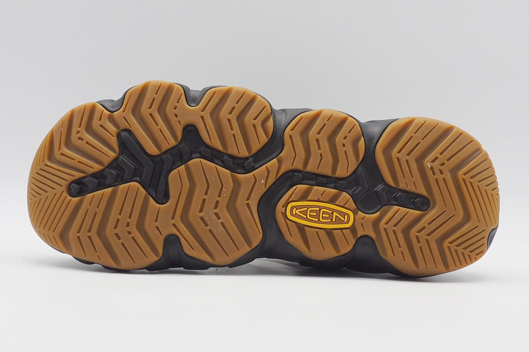 Herren Outdoor geschlossene Sandale aus technischer Faser in Oliv Herren Sommer Schuhe Keen 