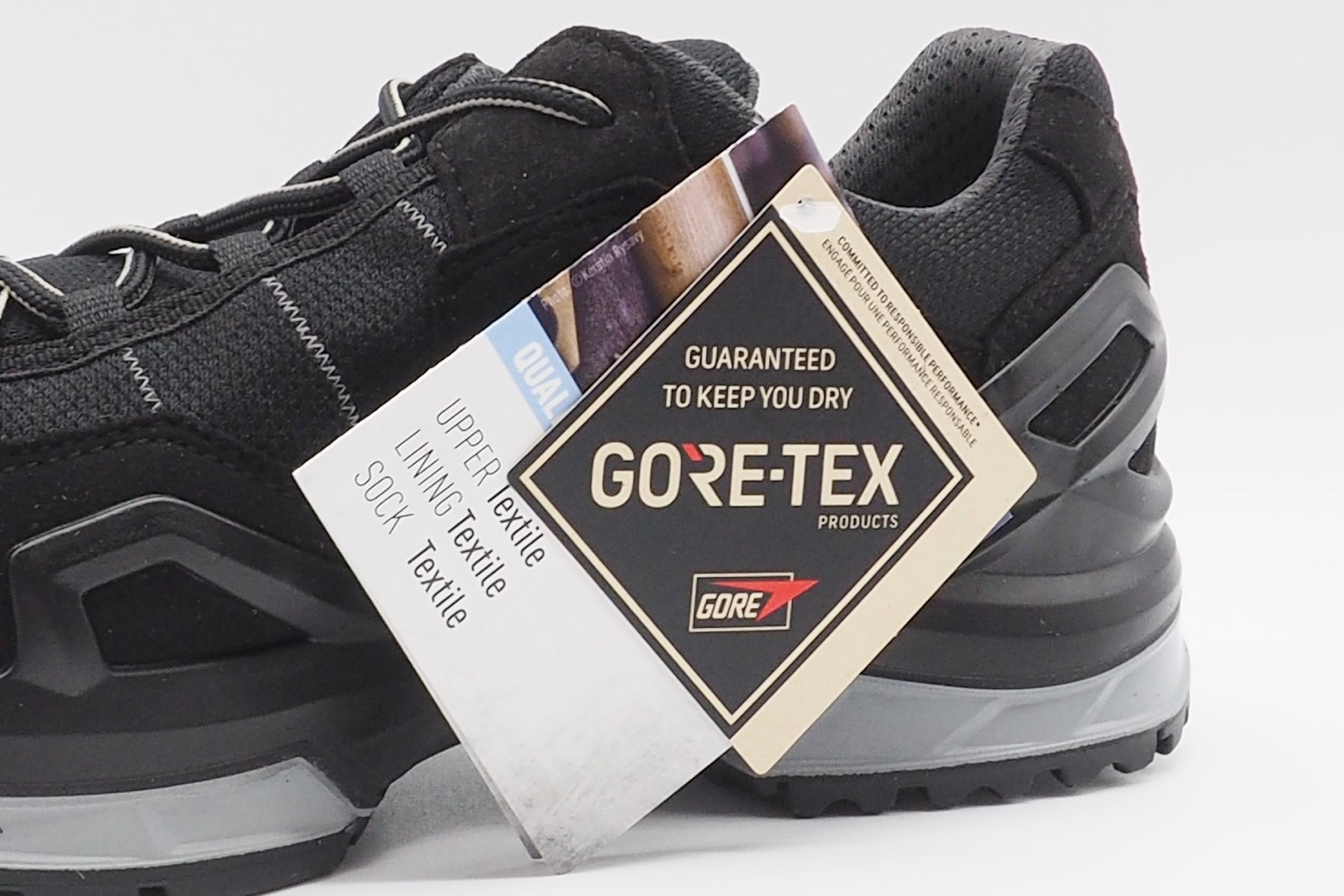 Herren Outdoor Sneaker mit wasserdichter Goretex-Membrane in Schwarz - GORGON Herren Sneaker Lowa 