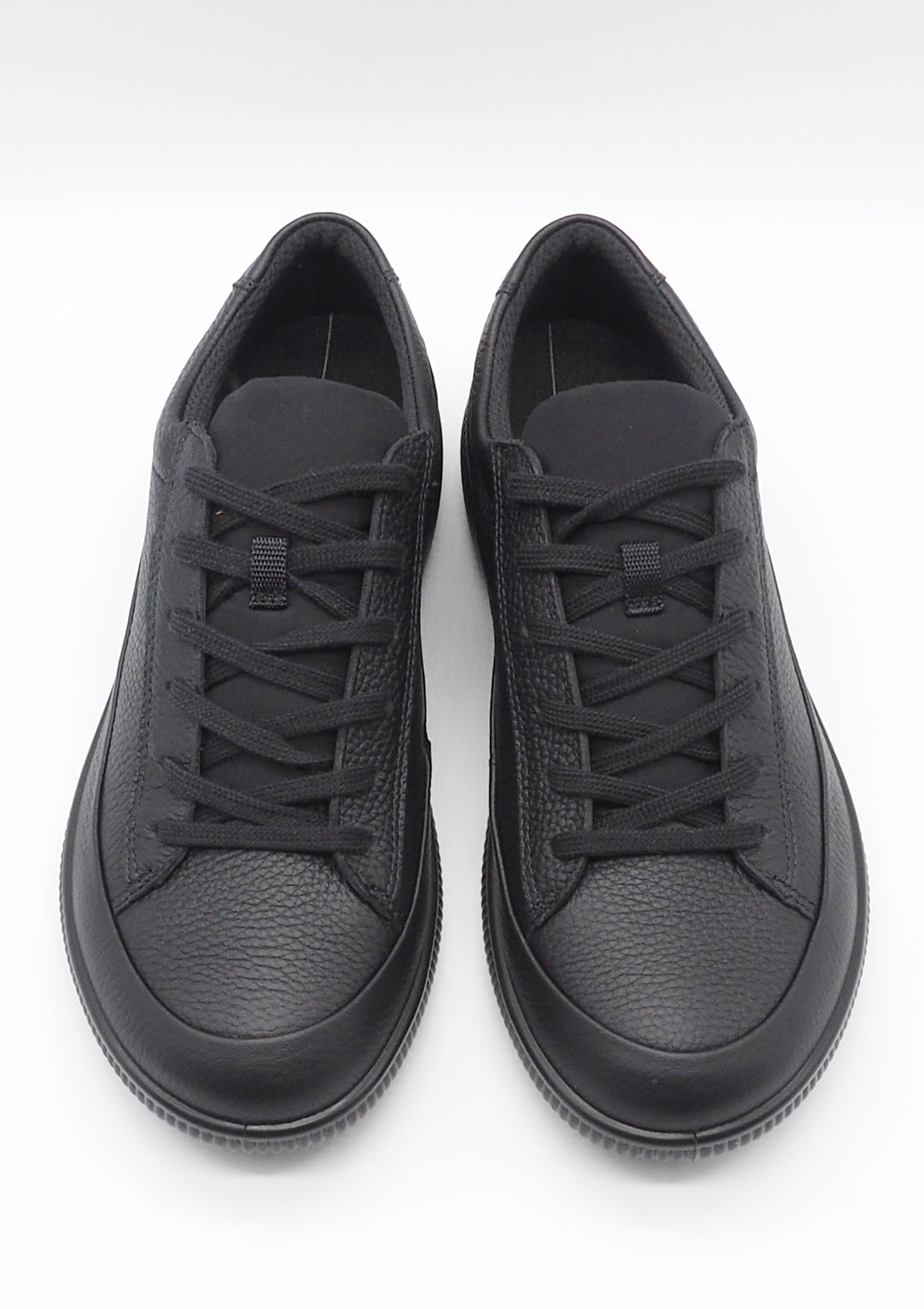 Herren Sneaker aus Glattleder in Schwarz - Soft Zero Herren Sneaker Ecco 
