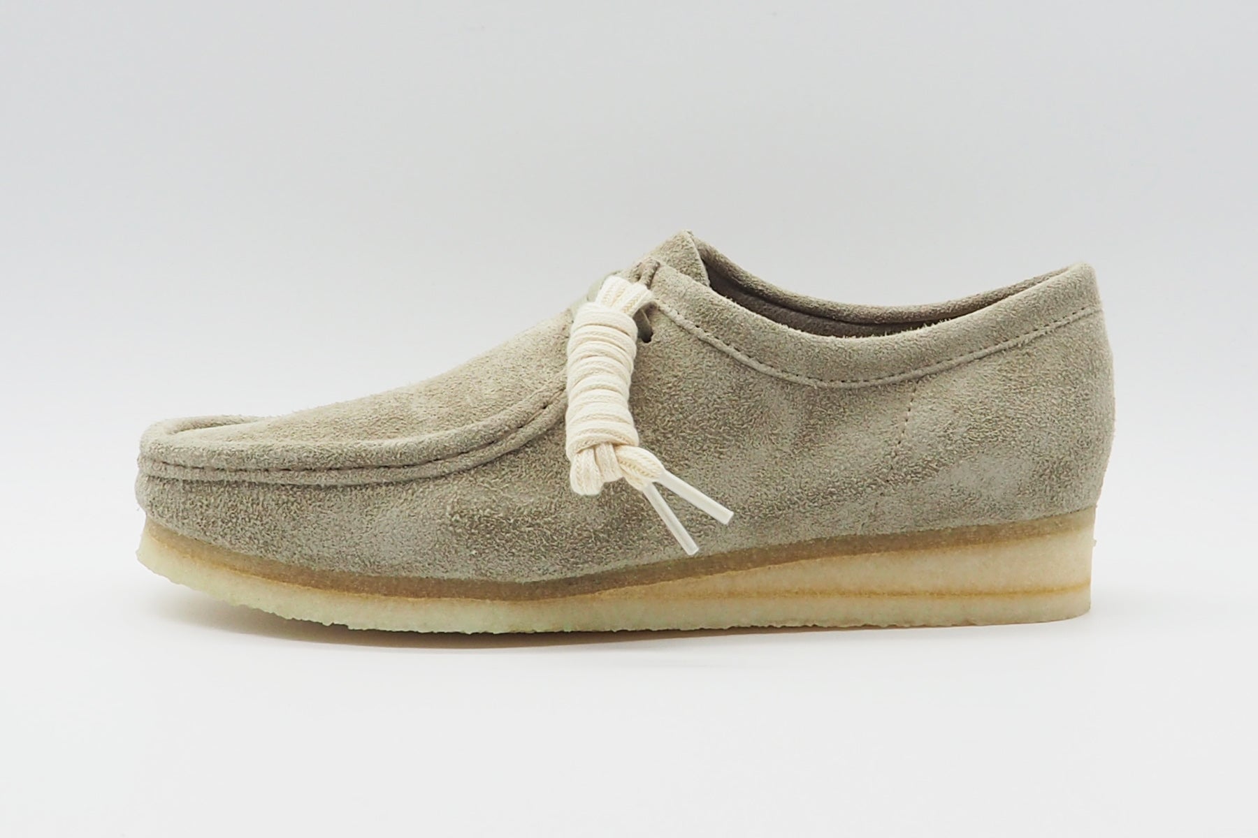 Herren Sneaker aus Veloursleder in Hellgrau - Wallabee - Clarks Originals Herren Sneaker Clarks Originals 