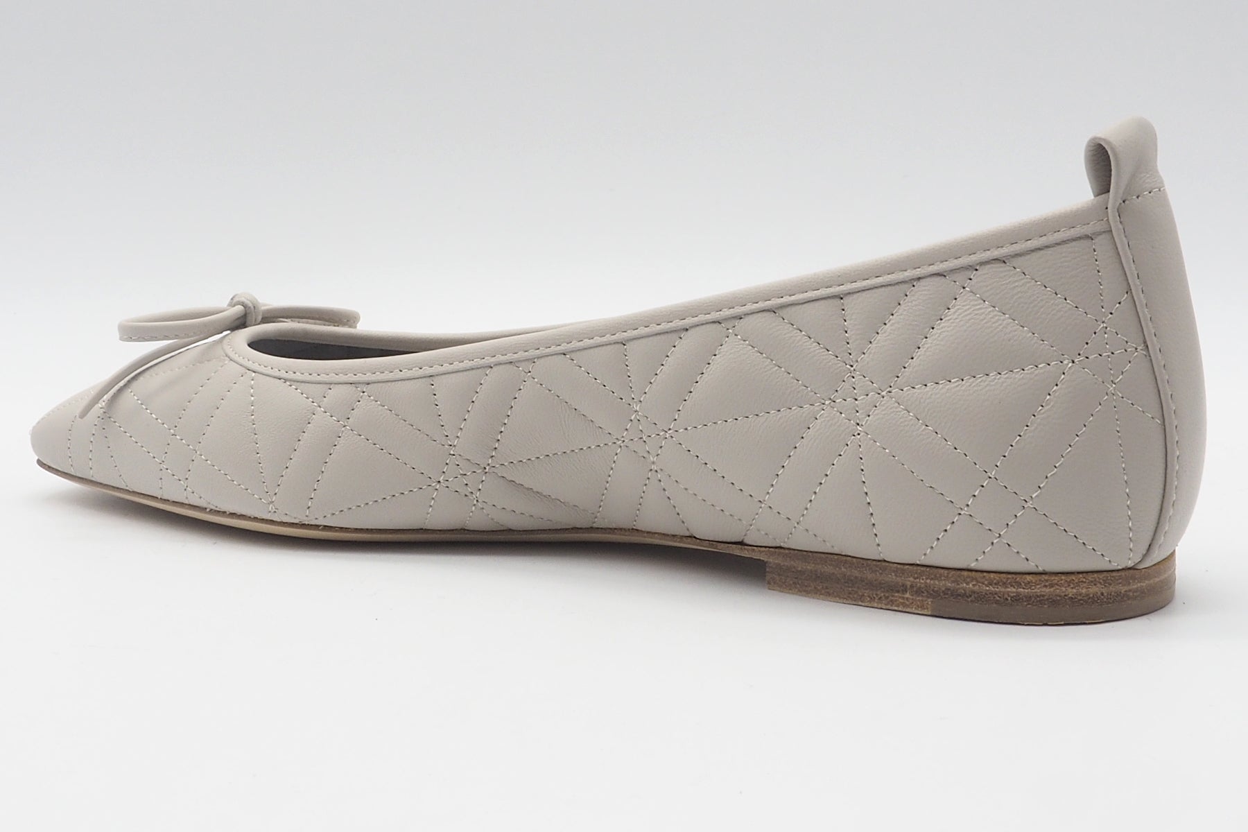 Karree Ballerina mit moderner Steppung in Leder - Schwarz Damen Ballerinas Kennel & Schmenger 