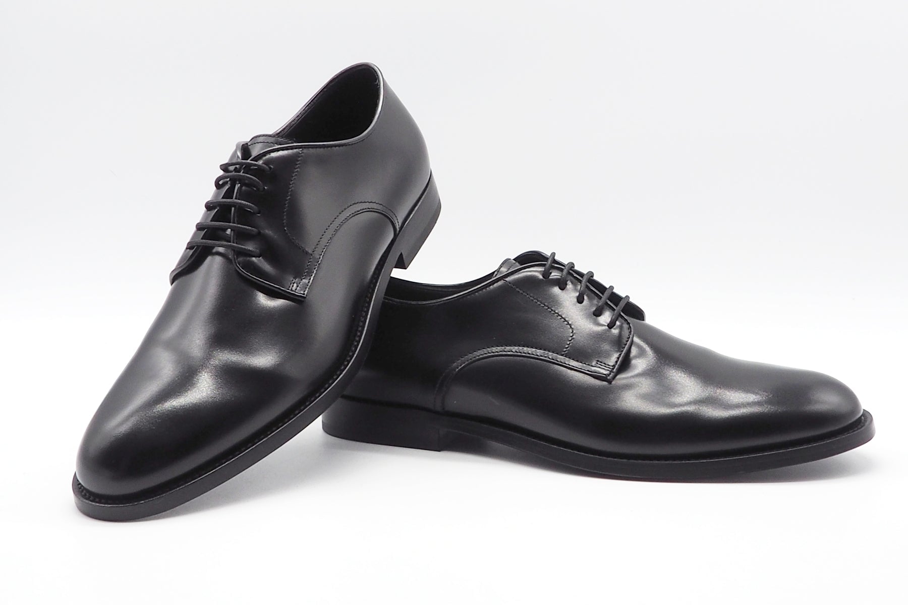 Klassisch, edler Herren Schnürschuhe aus Leder in Schwarz mit durchgenähte Ledersohle Herren Klassik modern Pantanetti 