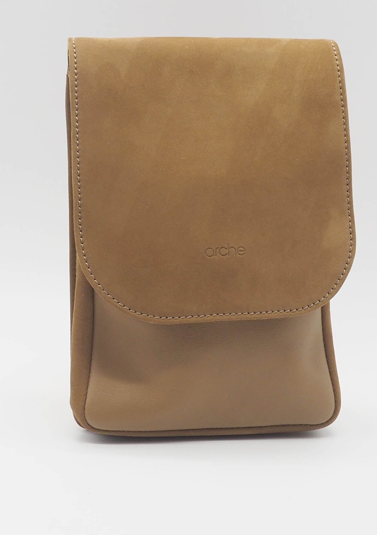 Kleine Crossbodytasche aus Leder in Hellbraun - Adily Taschen Crossbody & Schultertaschen Arche 