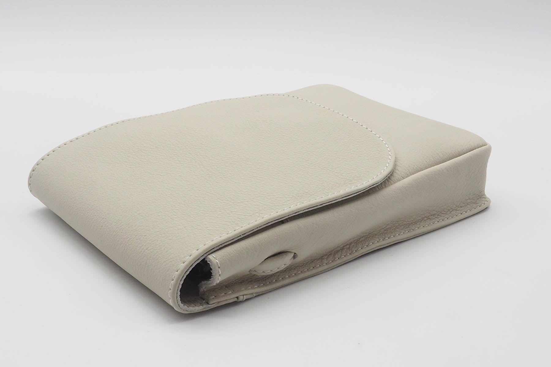 Kleine Crossbodytasche aus Leder in Offwhite - Adily Taschen Crossbody & Schultertaschen Arche 