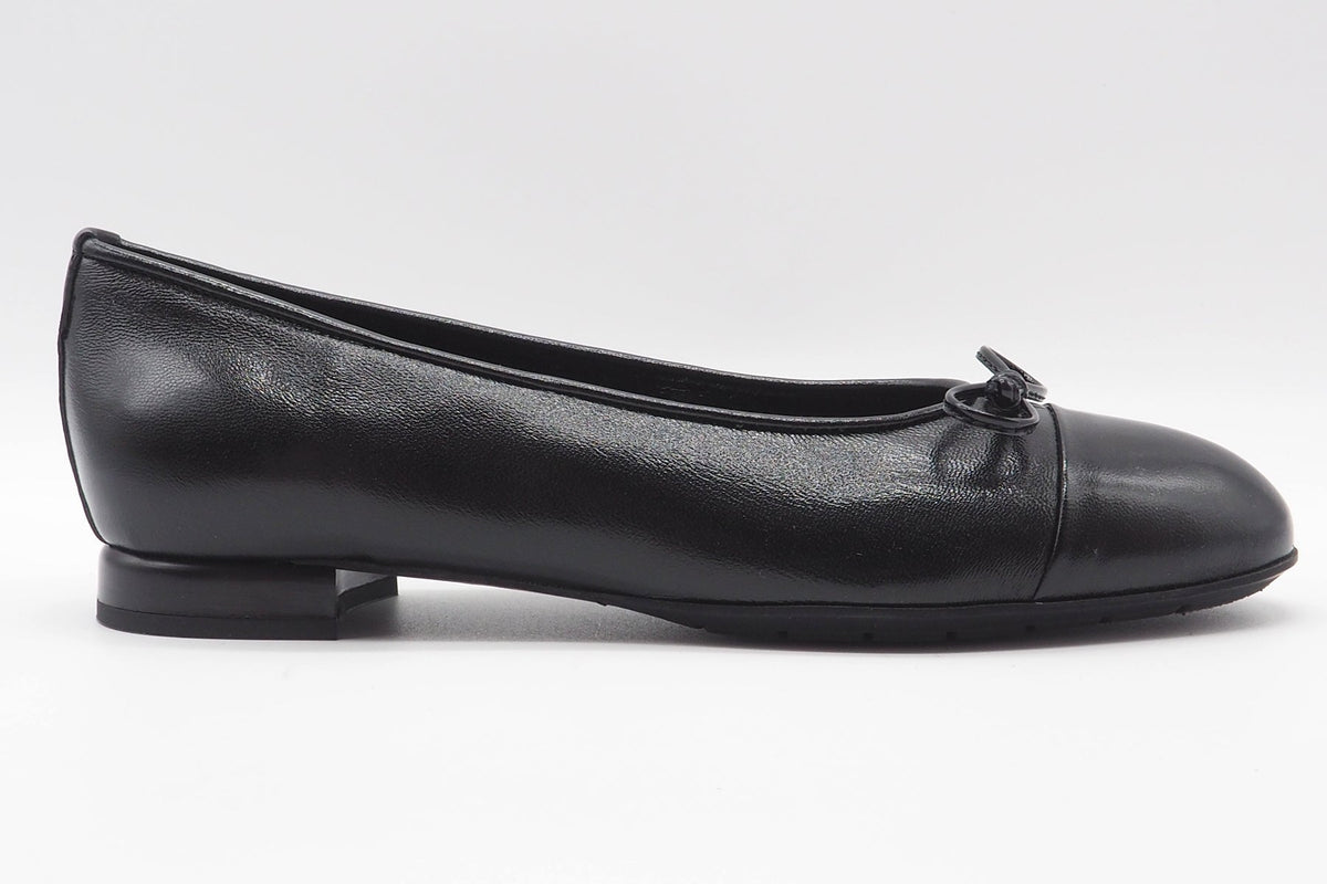 Lammfell gefütteter Damen Ballerina aus softem Lackleder in Schwarz - 1,5 cm Absatz Damen Ballerinas Brunate 