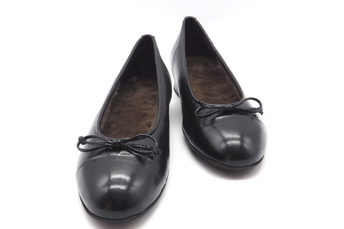 Lammfell gefütteter Damen Ballerina aus softem Lackleder in Schwarz - 1,5 cm Absatz Damen Ballerinas Brunate 