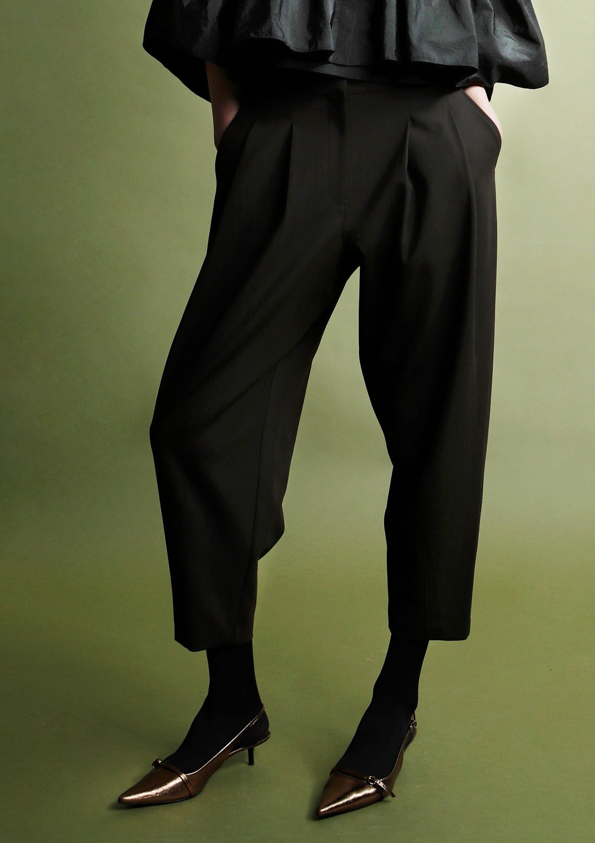 Lange Damenhose mit Falten aus Polyester & Viskose in Truffle Damen Hose Psophia 