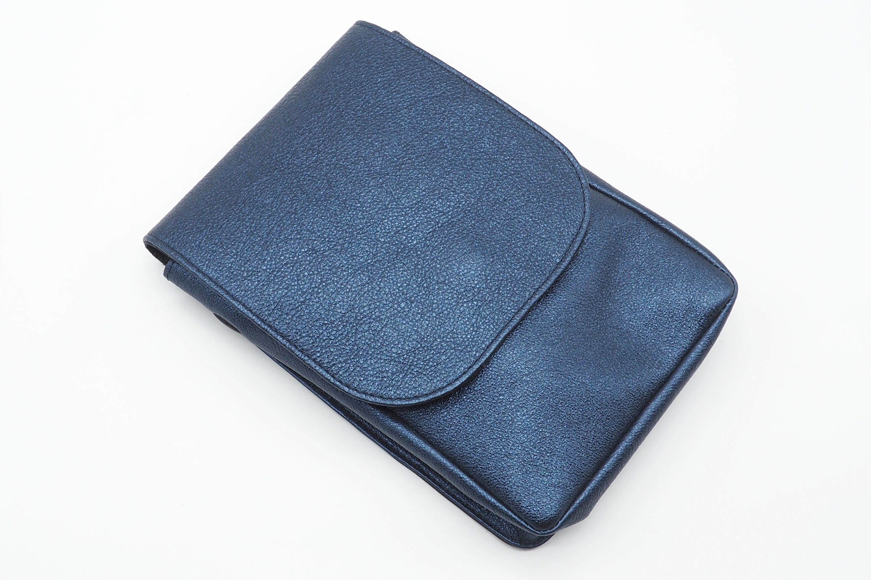 Lässige Crossbodytasche aus Metallicleder in Mitternachtsblau - Adily Taschen Crossbody & Schultertaschen Arche 