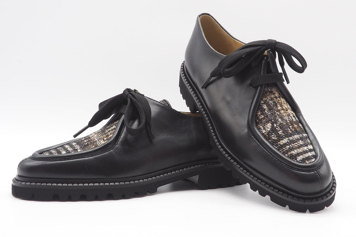 Lässiger Damen Schnürer aus Leder Schwarz mit geprägtem Karoleder & Leichtsohle Damen Loafers & Schnürer Brunate 