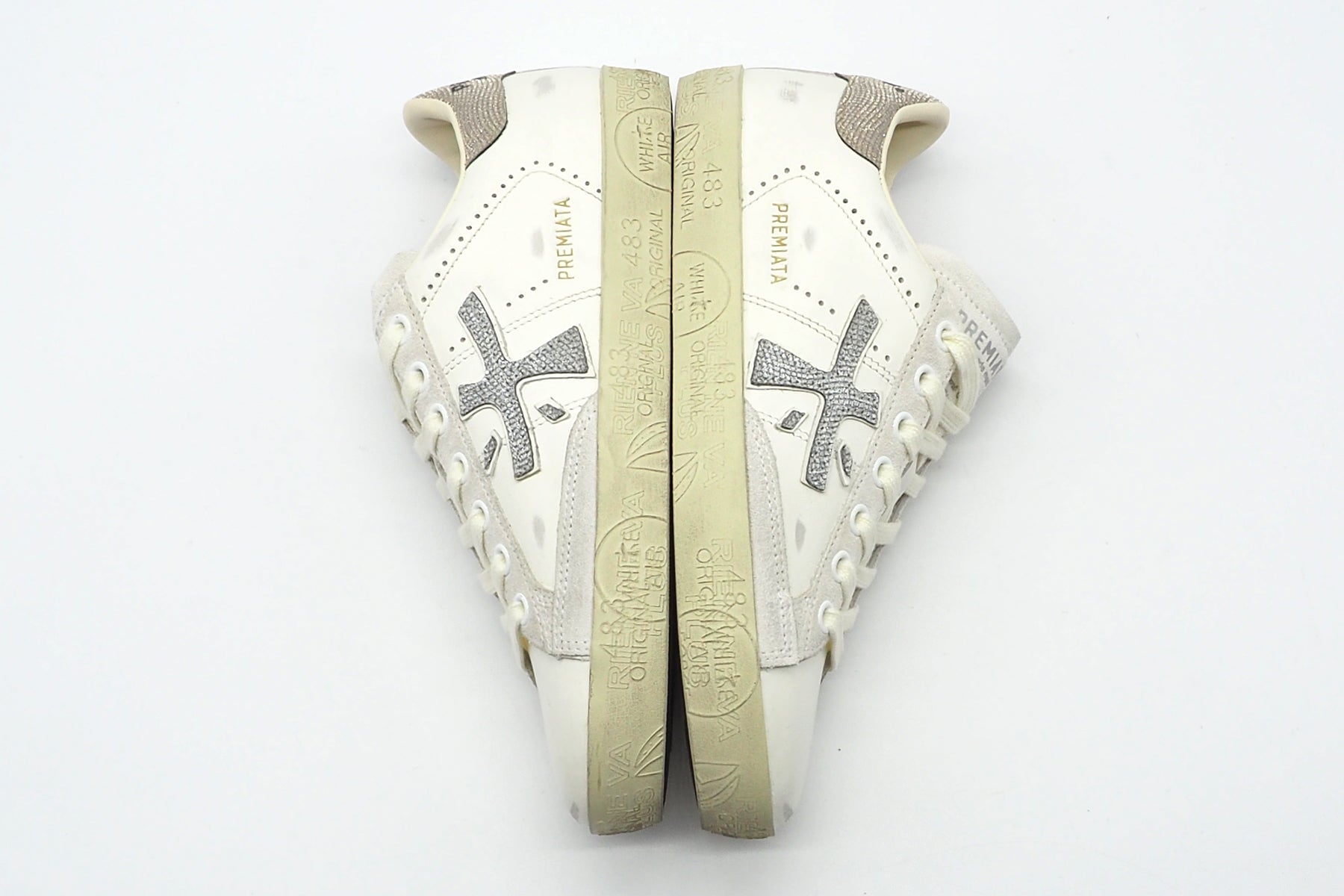 Lässiger Damen Sneaker aus Leder mit used Effekten in Offwhite - Steven Damen Sneaker Premiata 