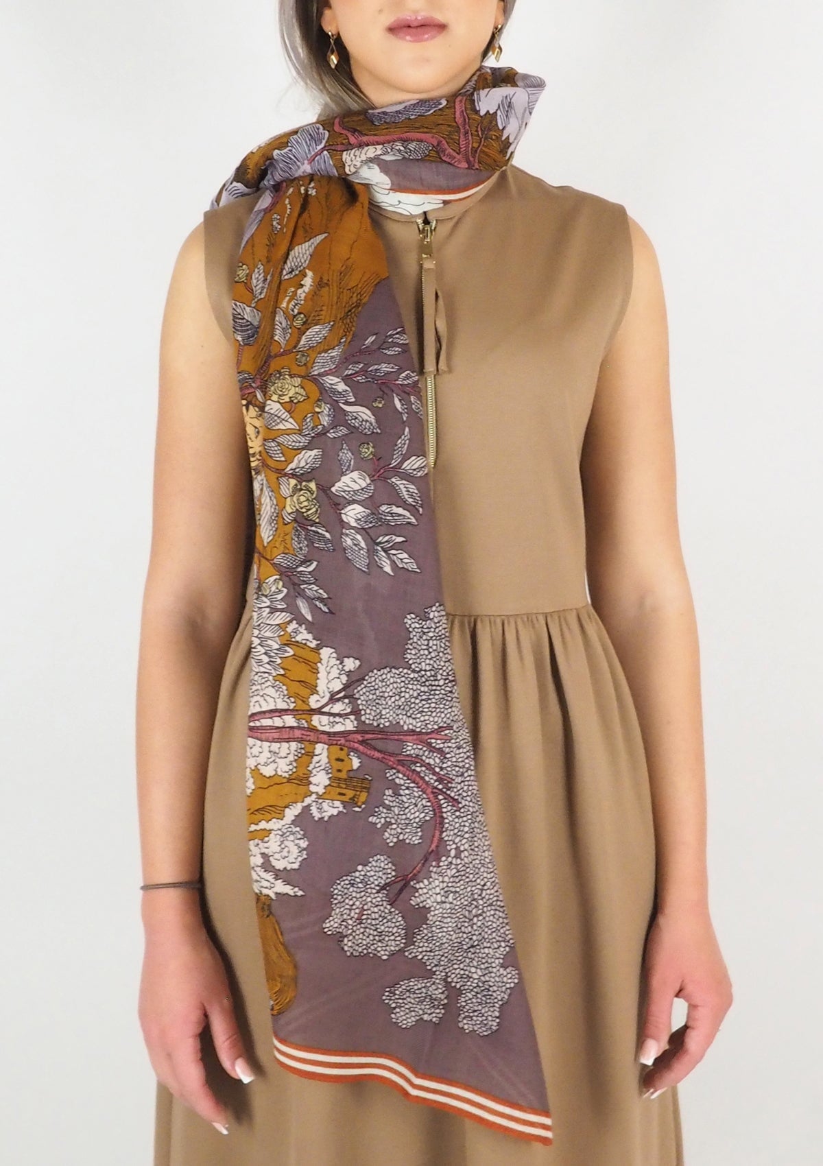 Schal aus Wolle mit Landschaftmotiv in Lila - Histoire Damen Accessoires Tücher & Schals Inoui E. 