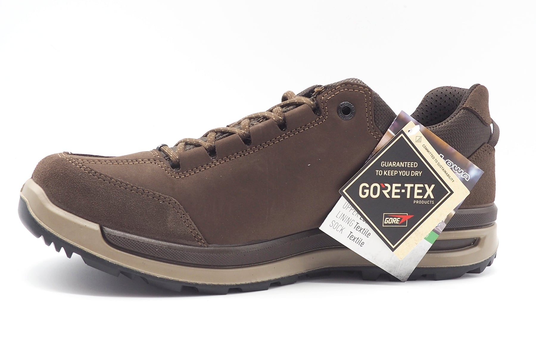 Stabiler Herrenhalbschuh aus Nubukleder in Braun - Wasserdicht - Bellagio GTX Herrem Sneaker Lowa 