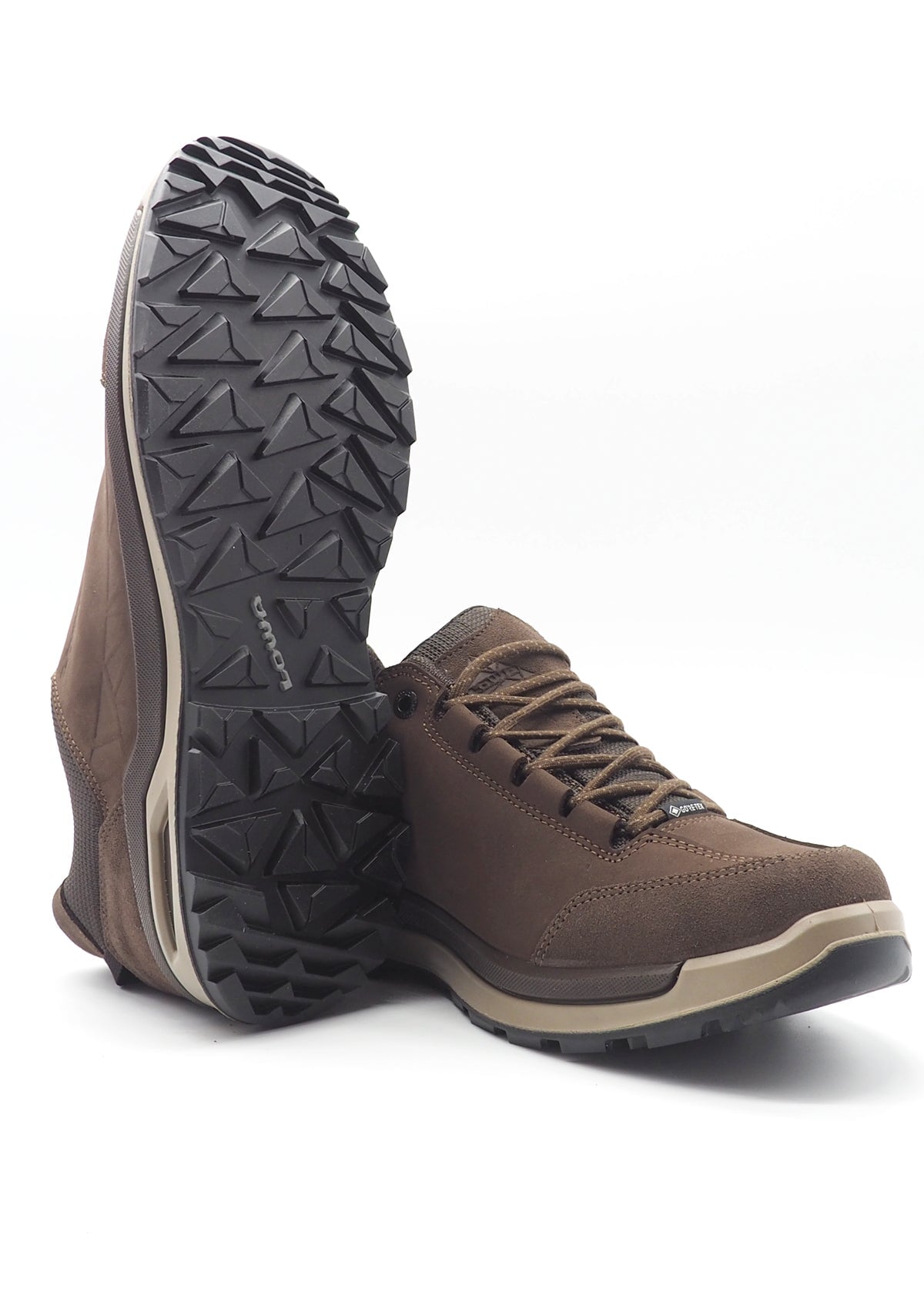 Stabiler Herrenhalbschuh aus Nubukleder in Braun - Wasserdicht - Bellagio GTX Herrem Sneaker Lowa 