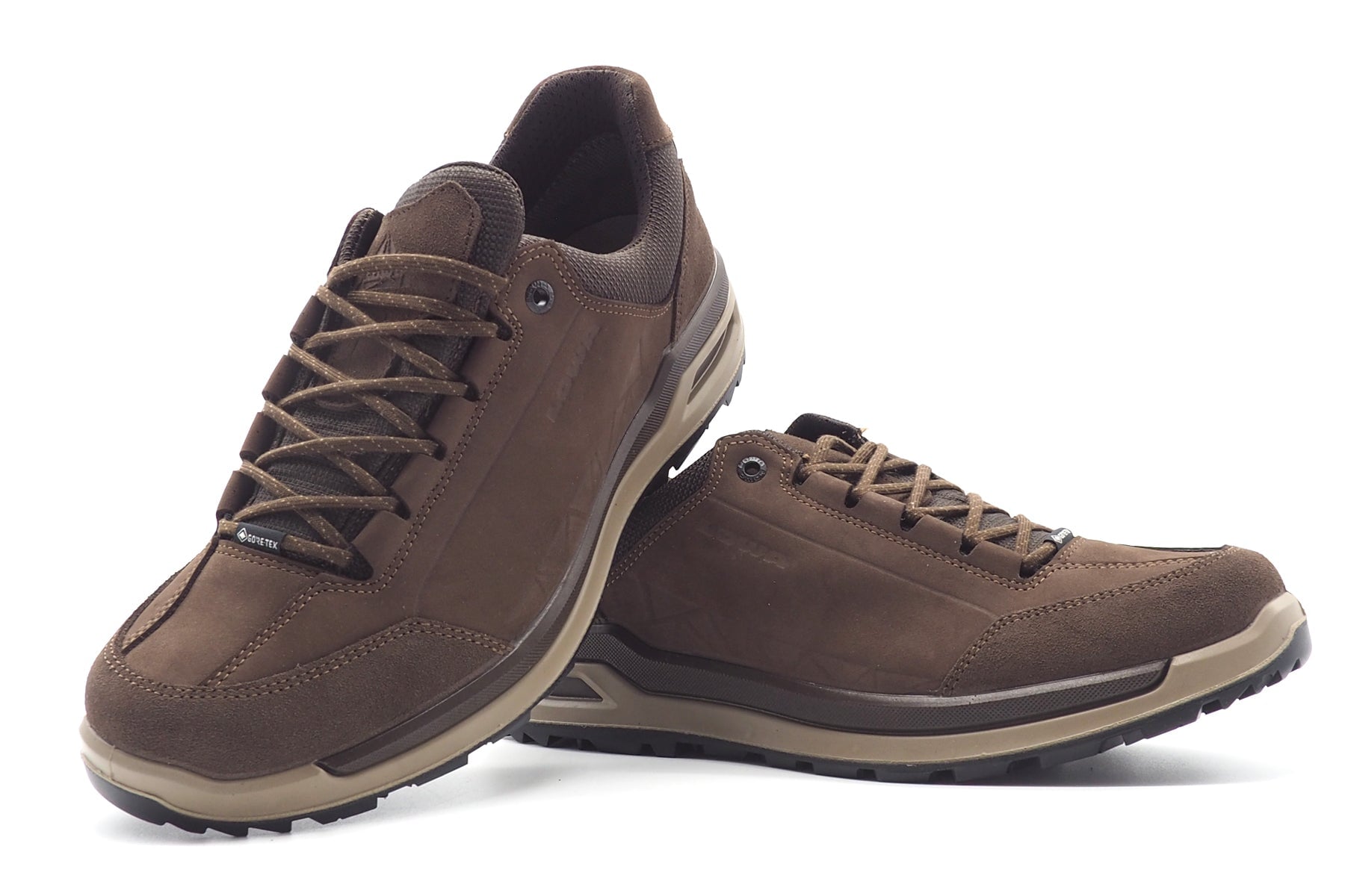 Stabiler Herrenhalbschuh aus Nubukleder in Braun - Wasserdicht - Bellagio GTX Herrem Sneaker Lowa 