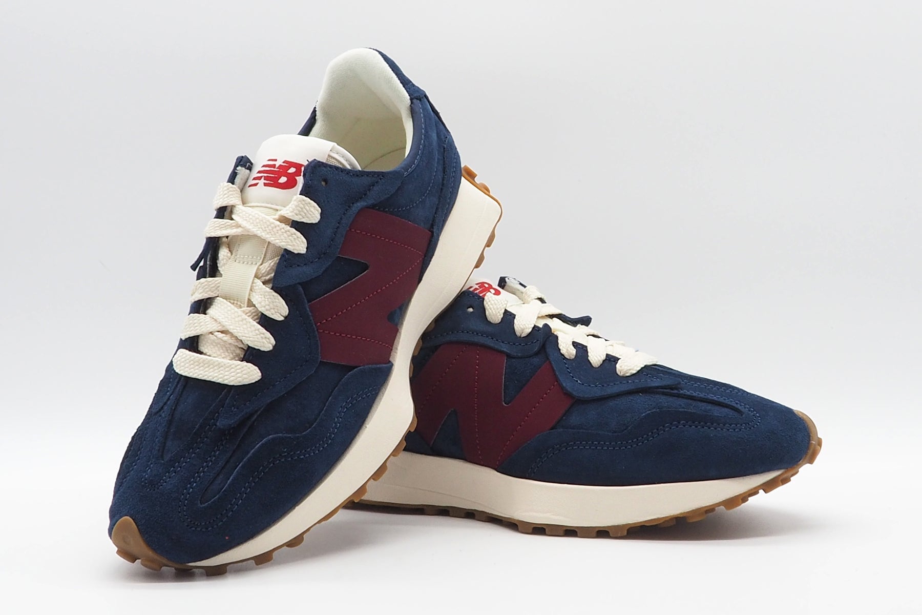 Stylischer Herren Sneaker 327 aus Nubukleder in Dunkelblau Herren Sneaker New Balance 