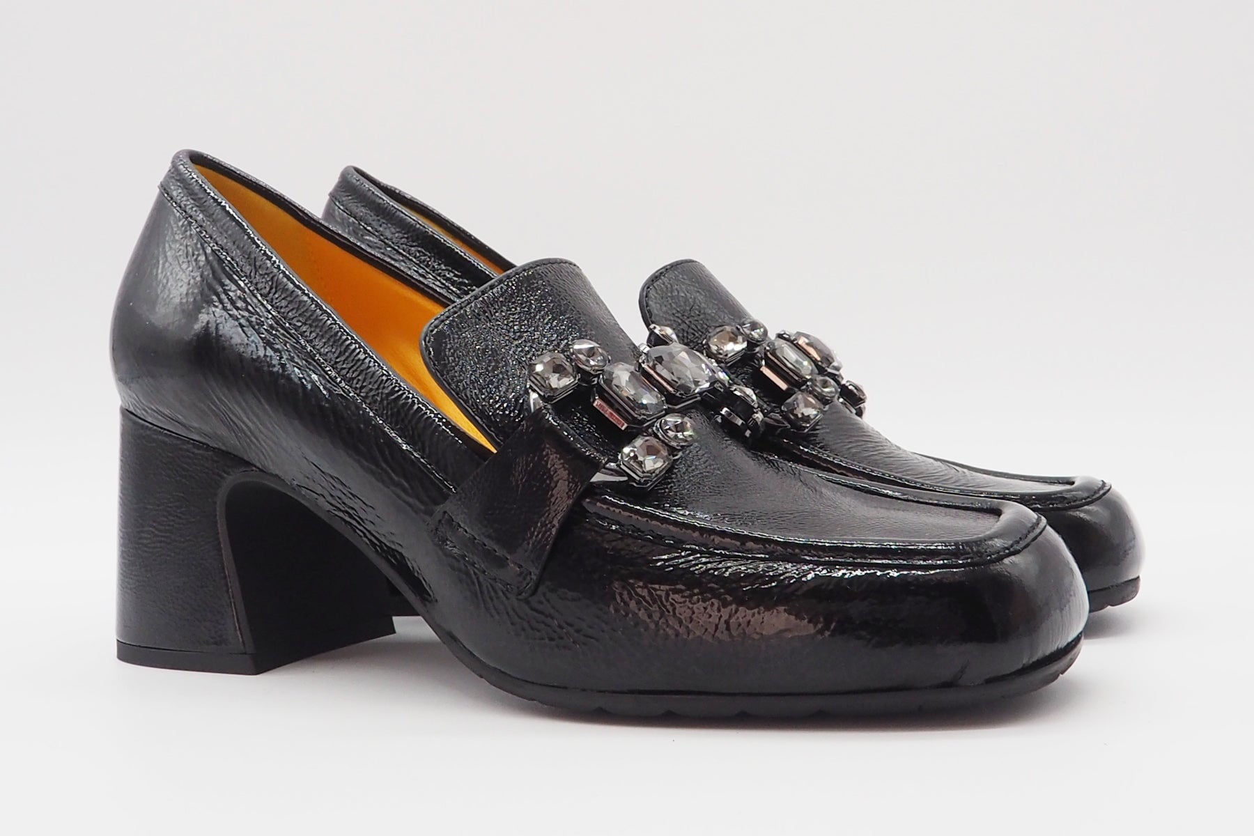 Damen Absatz-Loafer aus Lackleder in Schwarz mit Trense - Absatz 6cm Damen Loafers & Schnürer Mara Bini 