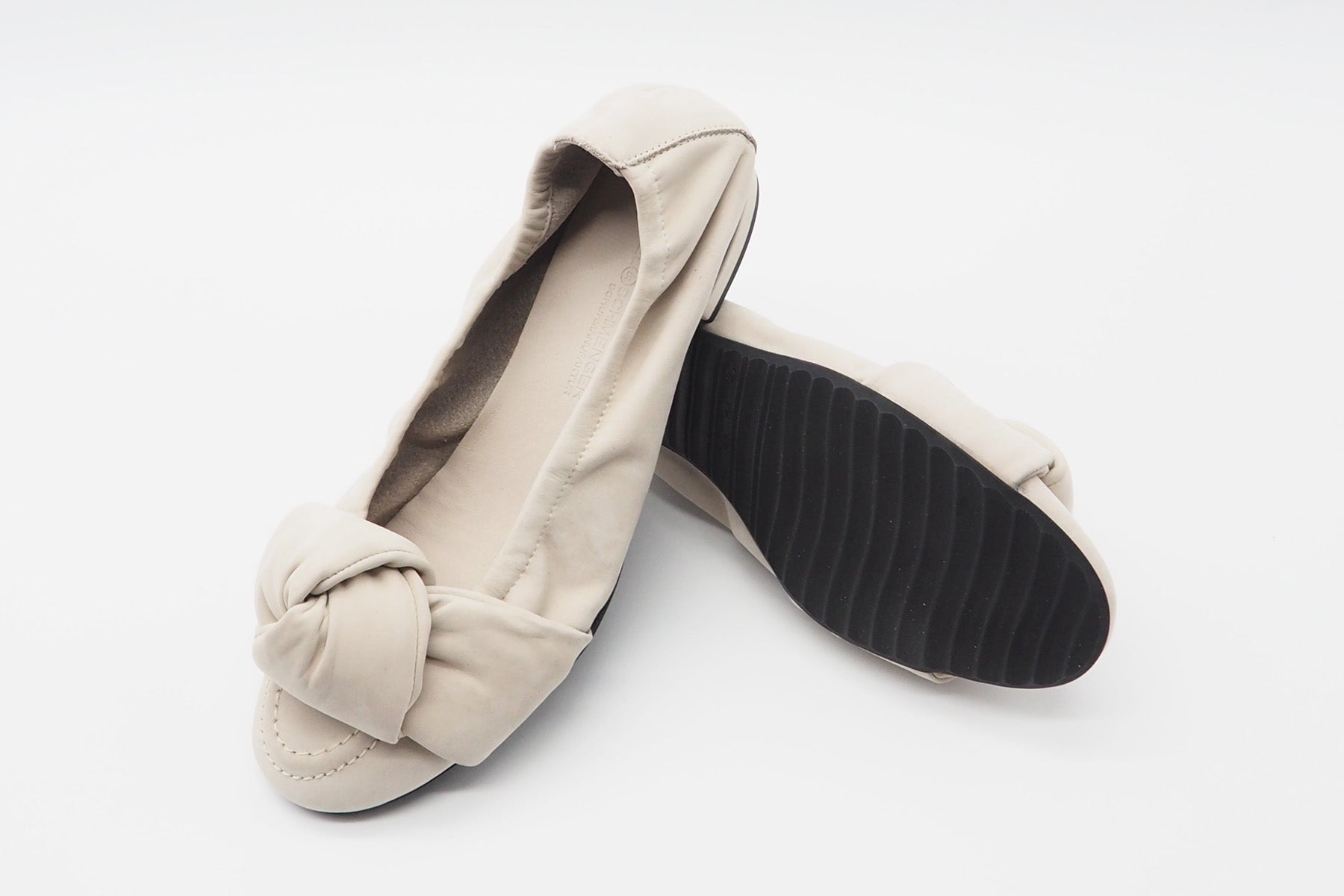 Damen Ballerina aus Nubukleder in Creme Damen Ballerinas Kennel & Schmenger