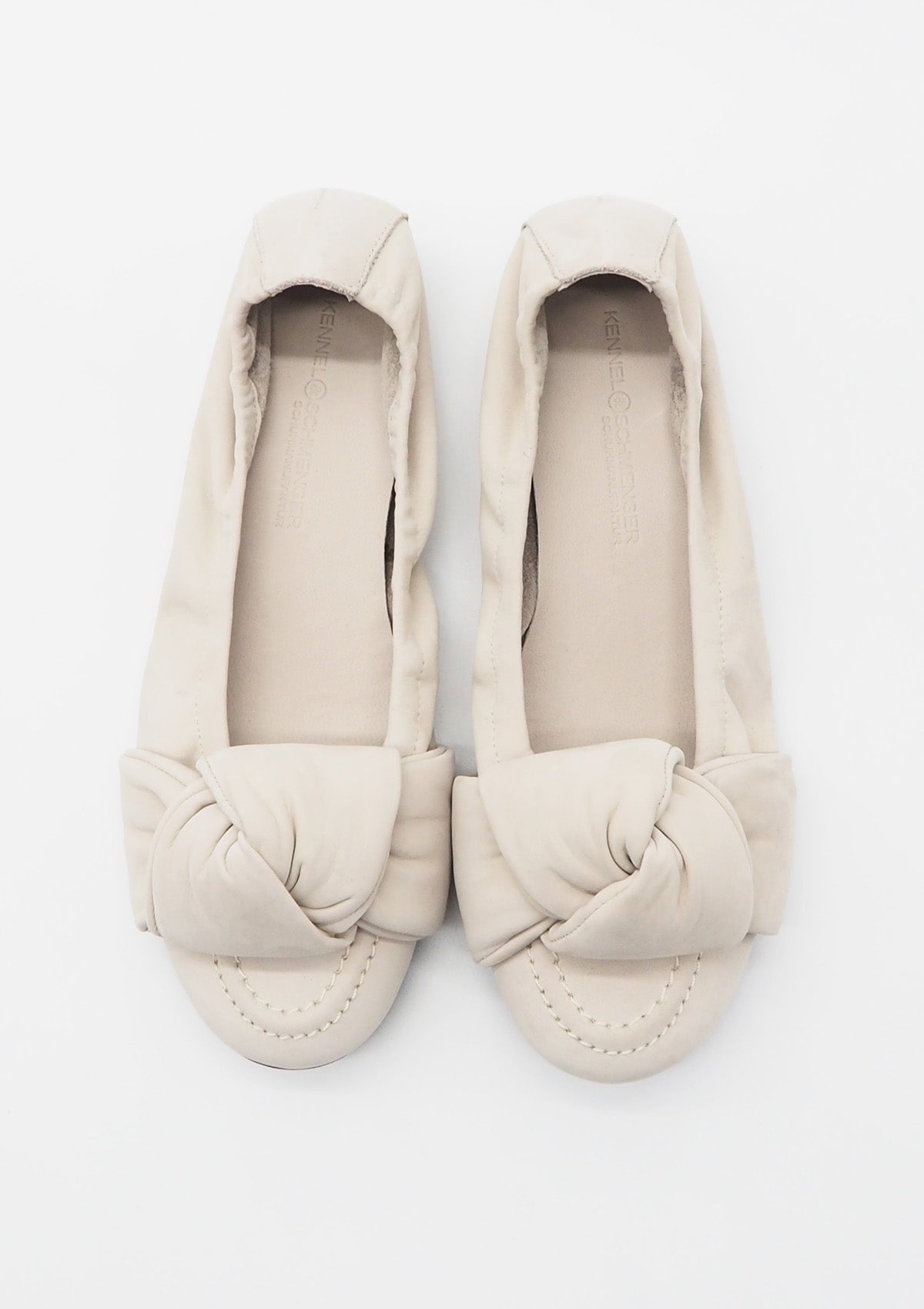 Damen Ballerina aus Nubukleder in Creme Damen Ballerinas Kennel & Schmenger