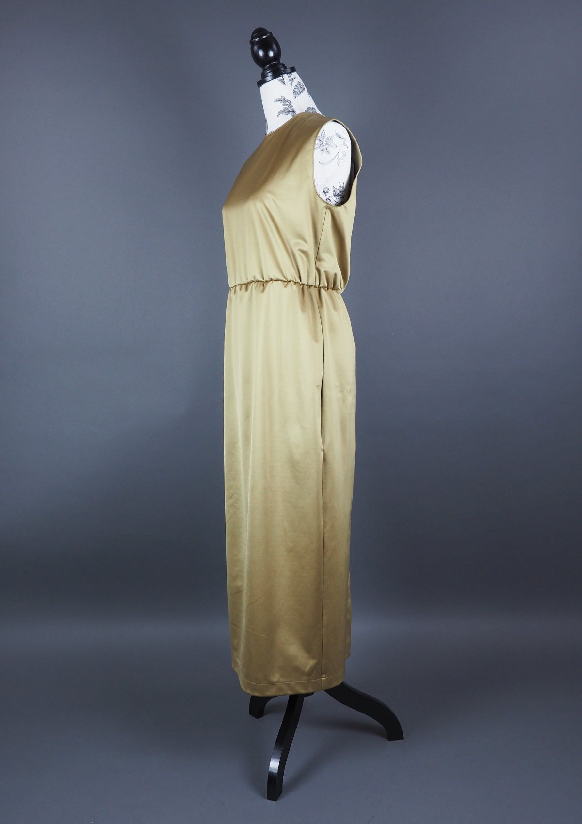Damen Kleid aus Satin-Stretch in Gold Damen Kleid Harris Wharf London 