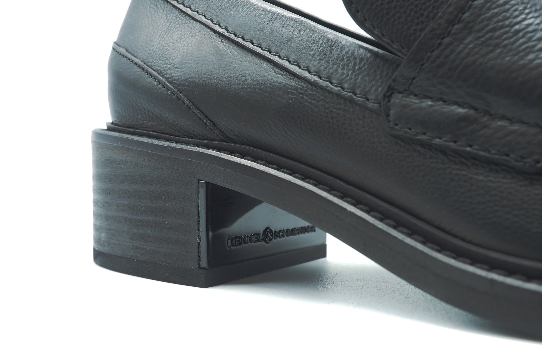 Damen Loafer aus Leder in Schwarz - Stick - Absatz 4,5cm Damen Loafers & Schnürer Kennel & Schmenger 