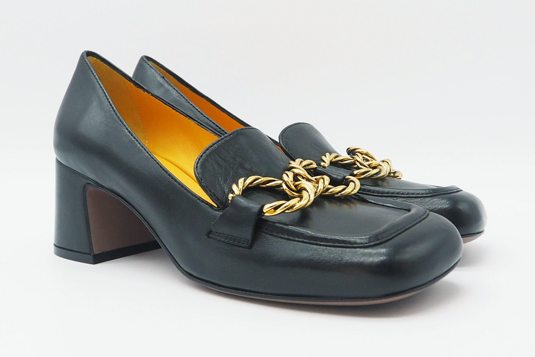 Damen Loafer mit Absatz aus Glattleder in Schwarz mit goldener Kette Damen Loafers & Schnürer Mara Bini