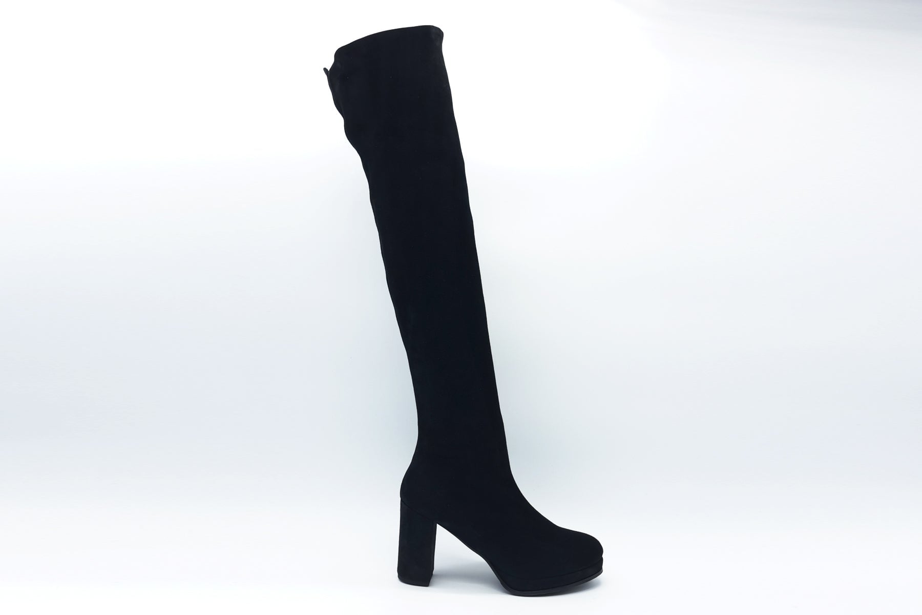 Damen Overknee-Stiefel aus Veloursleder in Schwarz - Absatz 8cm Damen Stiefel Lorenzo Masiero 