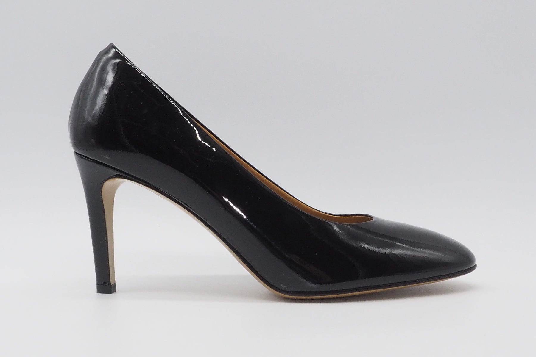 Damen Pumps aus Lackleder in Schwarz Damen Pumps & Slings Karin