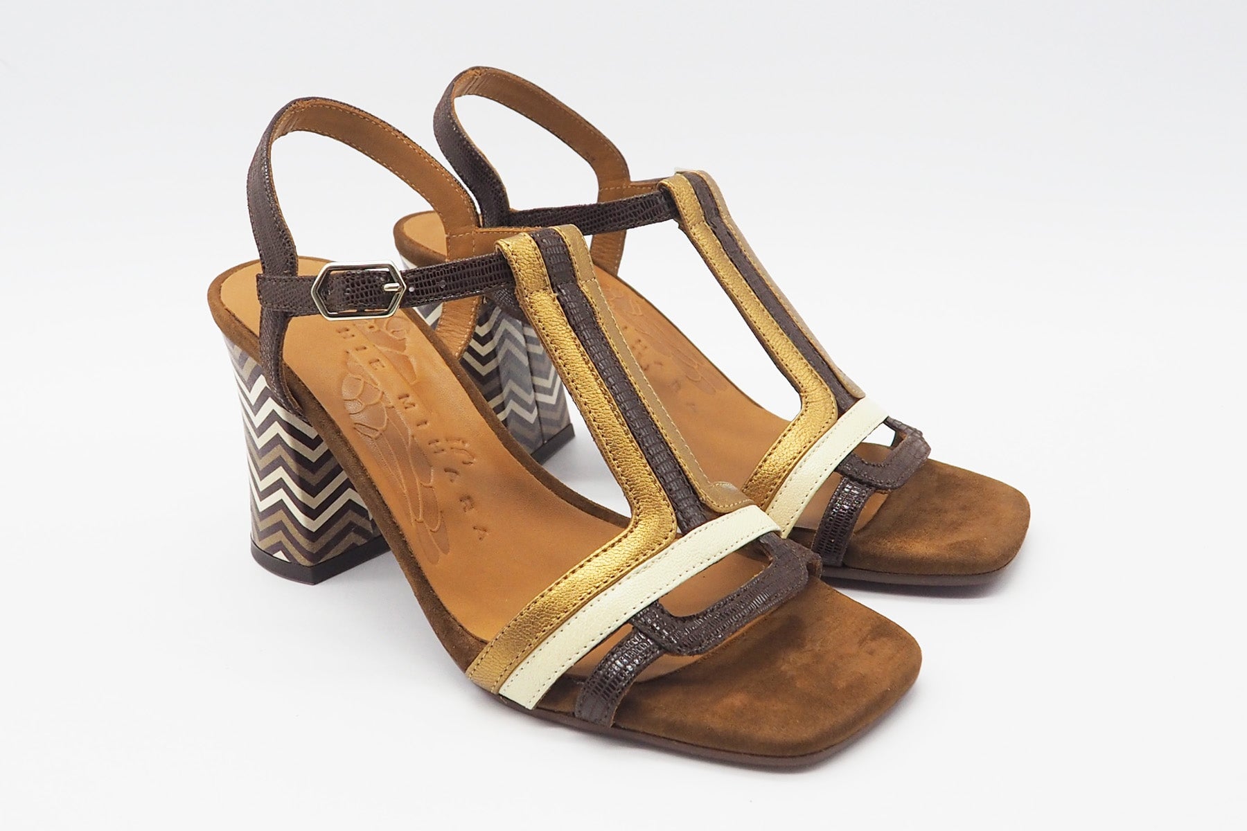 Damen Sandale aus geprägtem Leder, Leder & Metallicleder in Brauntönen - Absatz 8cm Damen Sandalen Chie Mihara 