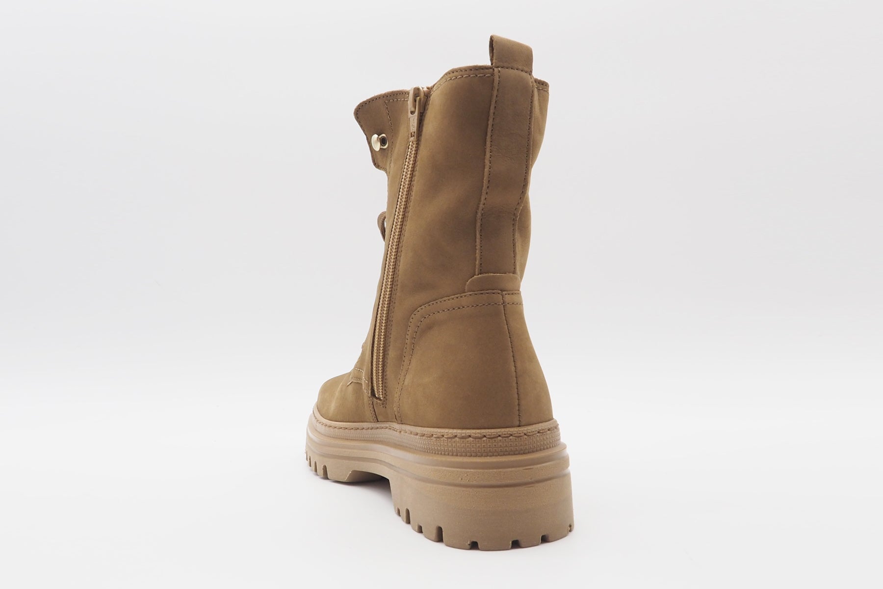 Damen Schnürboots aus Nubukleder in Caramel - Absatz 5cm Damen Schnürboots Gabor 