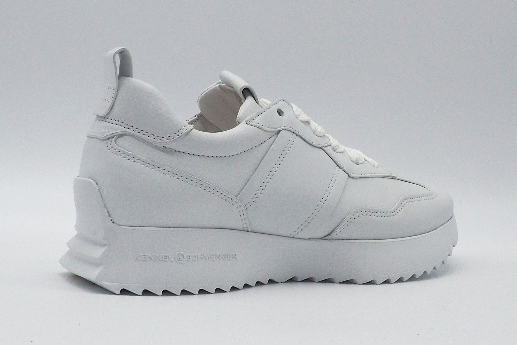 Damen Sneaker aus Leder in Weiß Damen Sneakers Kennel & Schmenger