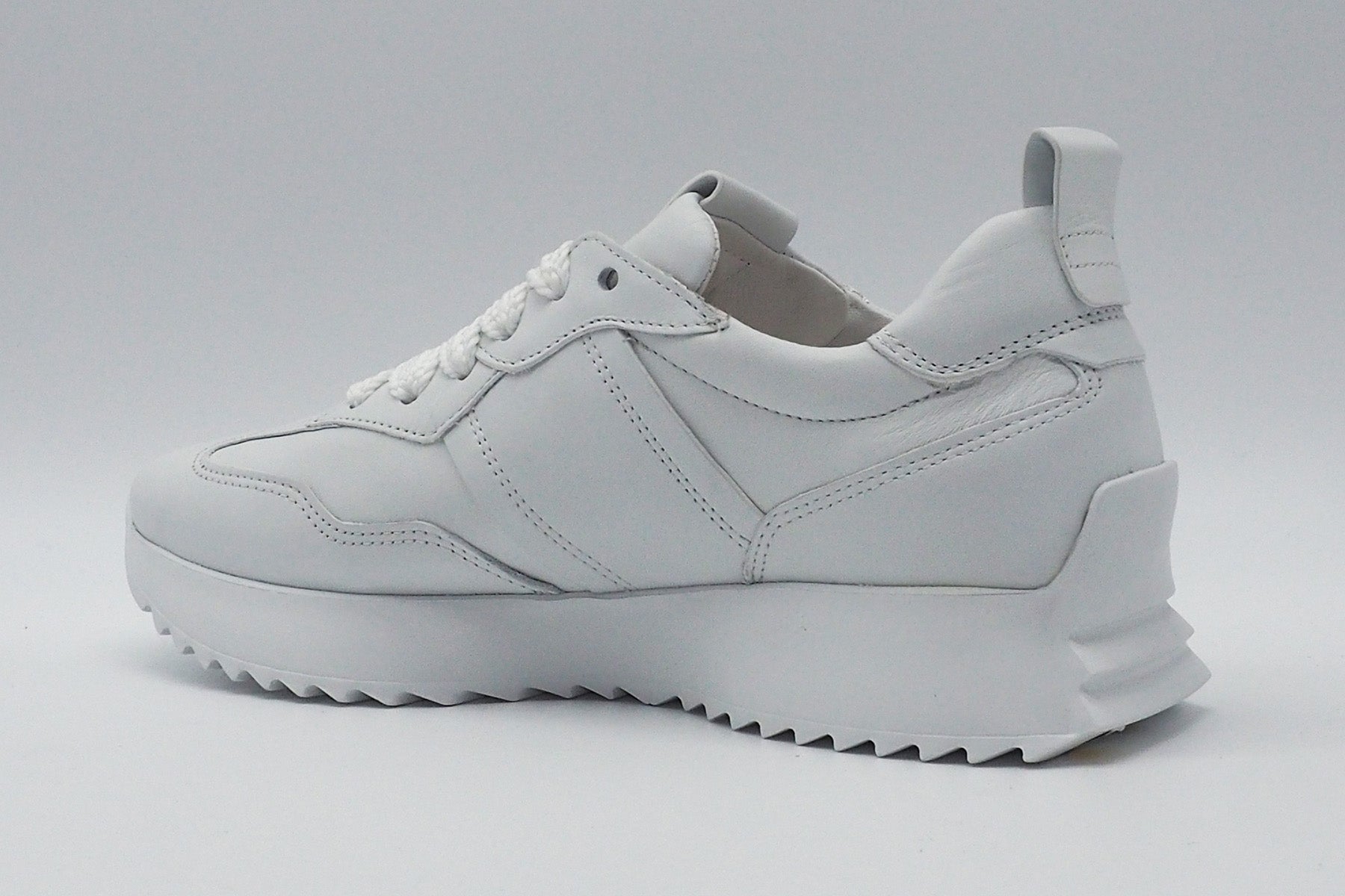 Damen Sneaker aus Leder in Weiß Damen Sneakers Kennel & Schmenger