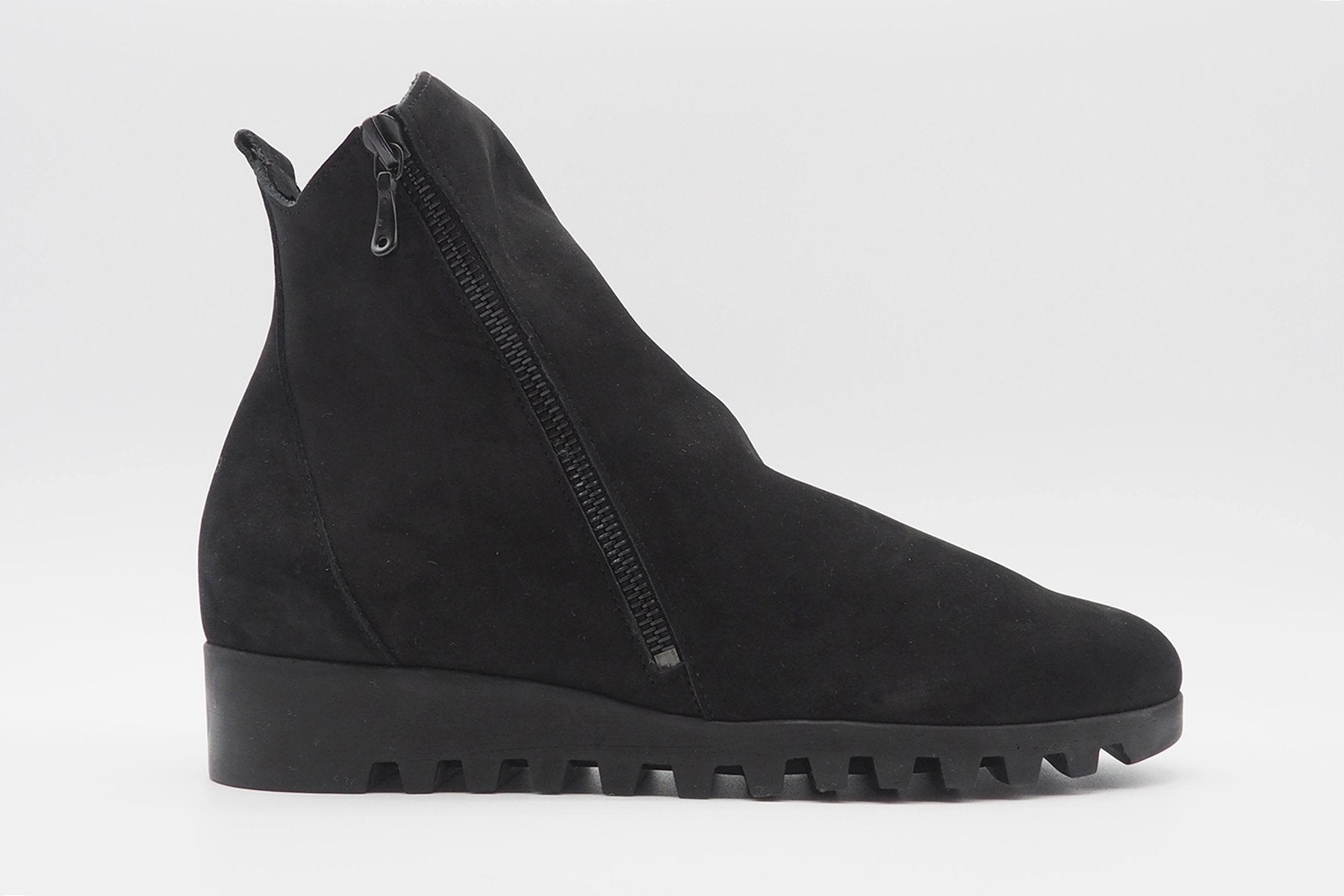 Damen Stiefelette aus Nubukleder in Schwarz Damen Stiefeletten Arche