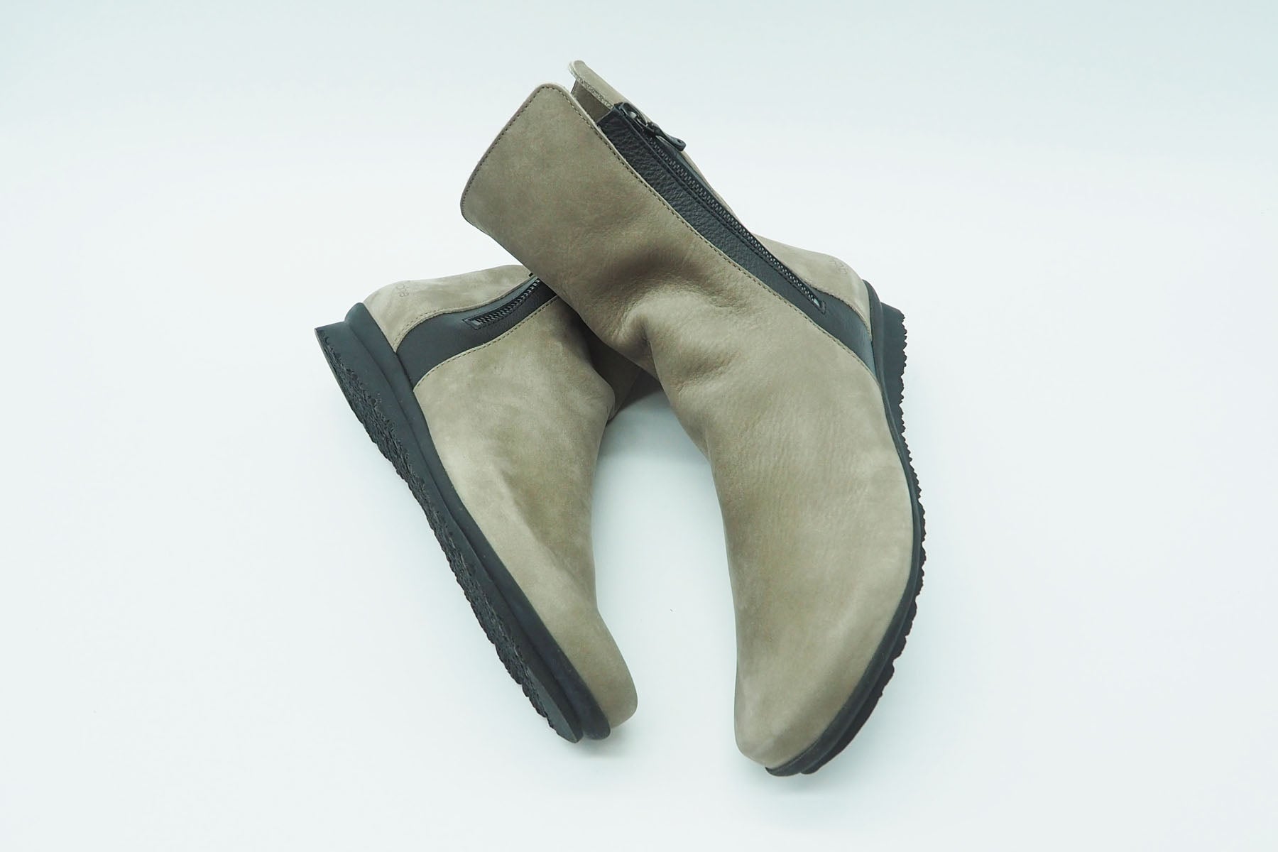 Damen Stiefelette "Barzee" aus Nubukleder in Sand Damen Stiefeletten Arche 