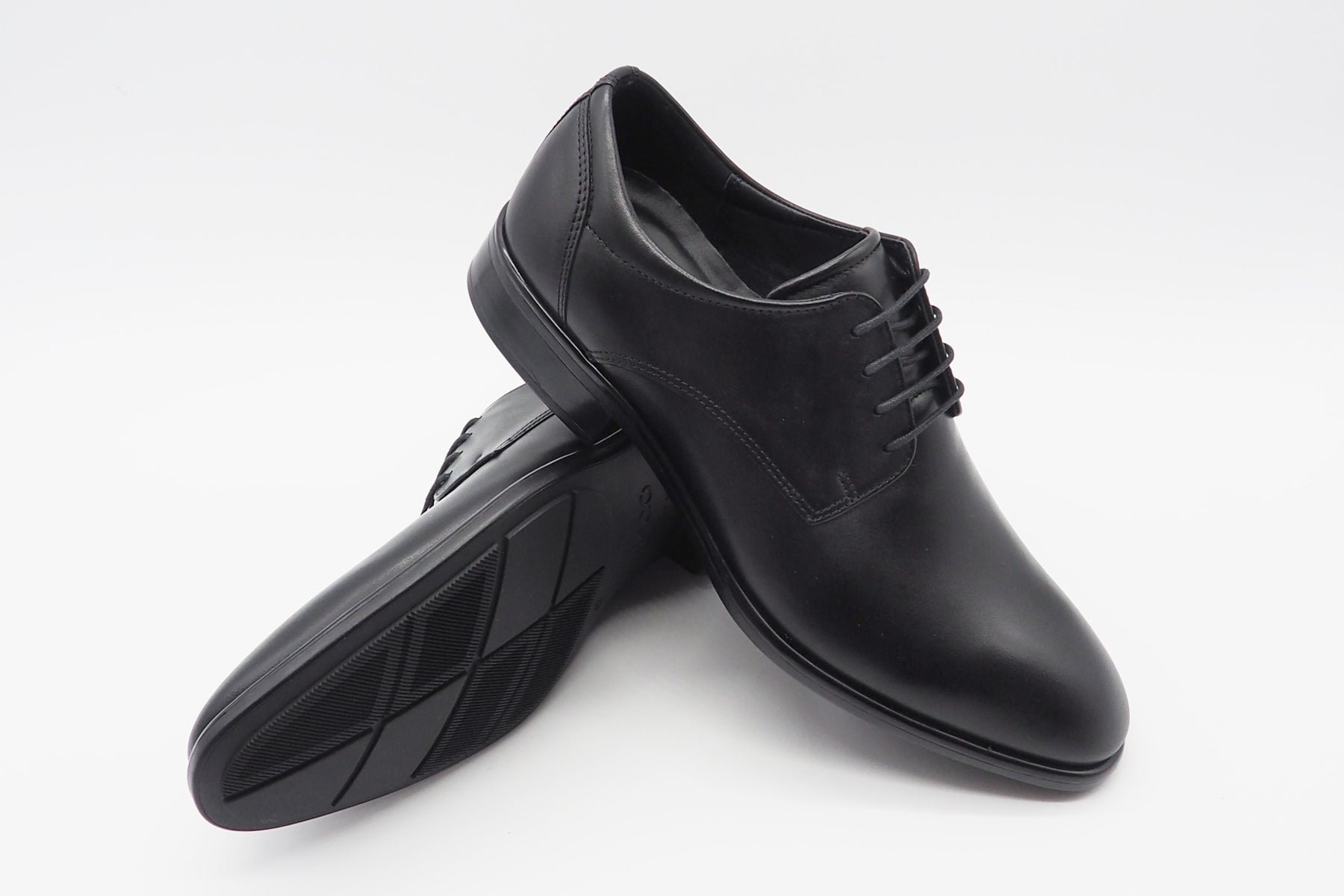 Eleganter Herren Schnürschuh aus Glattleder in Schwarz - Citytray Herren Klassik modern Ecco 