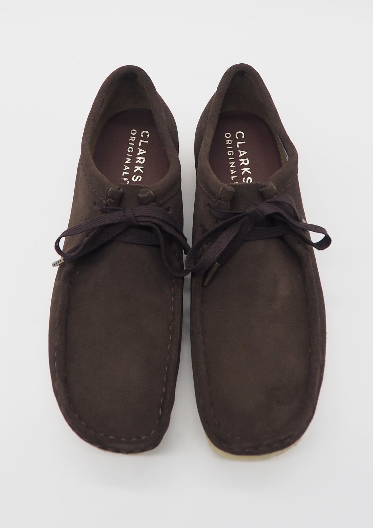 Herren Sneaker aus Veloursleder in Dunkelbraun - Wallabee Herren Sneaker Clarks Originals 