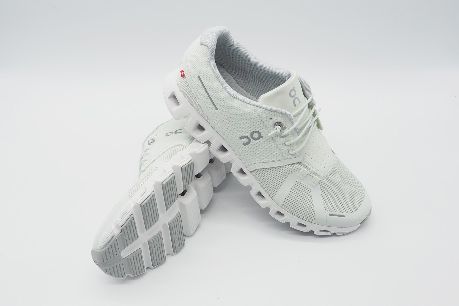 Herren Sneaker "Cloud 5" aus Mesh in Ice & White Herren Sneaker On 