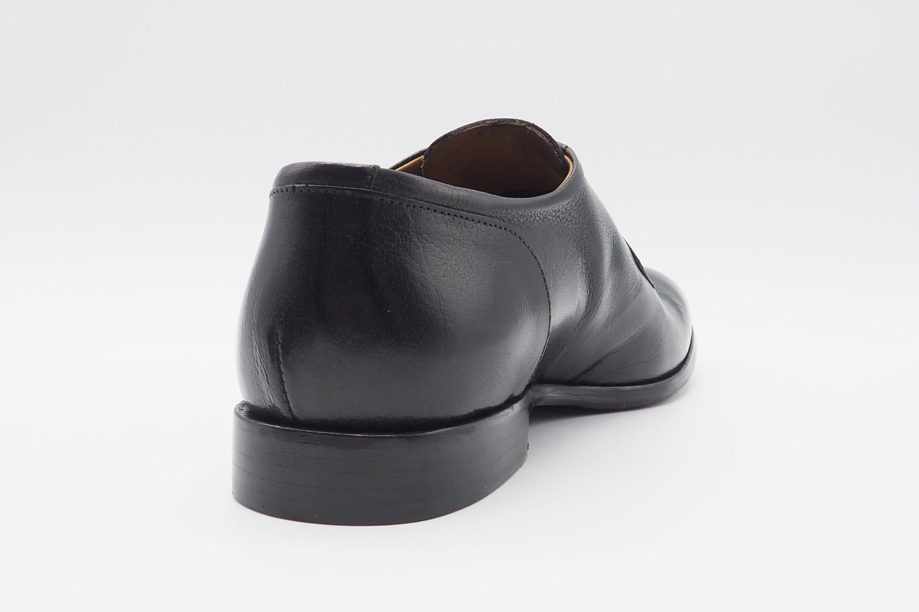 Lässige Herren Schnürschuh aus Büffelleder in Schwarz Herren Klassik modern Crispiniano 